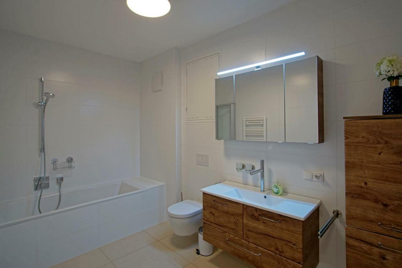 English Theater Apartment At Rathaus 비엔나 외부 사진