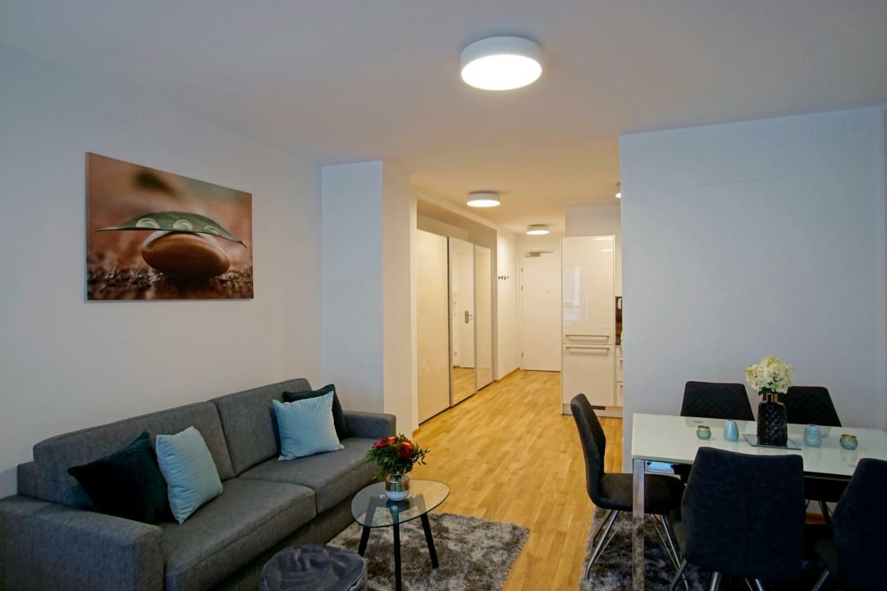 English Theater Apartment At Rathaus 비엔나 외부 사진